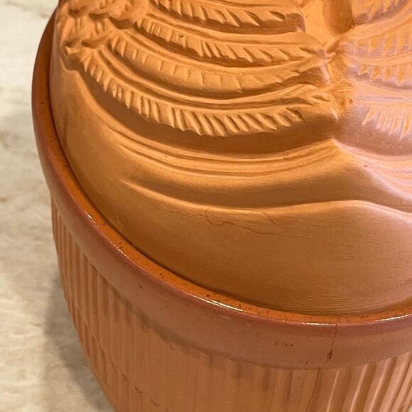 Chicken on a nest terracotta pottery egg keeper or baker roaster tureen - Picture 5 of 12